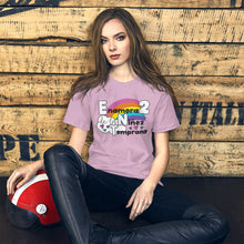 Load image into Gallery viewer, Enamorados de la Niñez Temprana | Camiseta de manga corta unisex