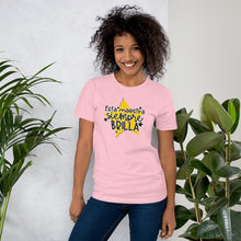 Load image into Gallery viewer, Esta maestra siempre brilla / Always Shine Teacher Tshirt
