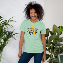 Load image into Gallery viewer, Esta maestra siempre brilla / Always Shine Teacher Tshirt
